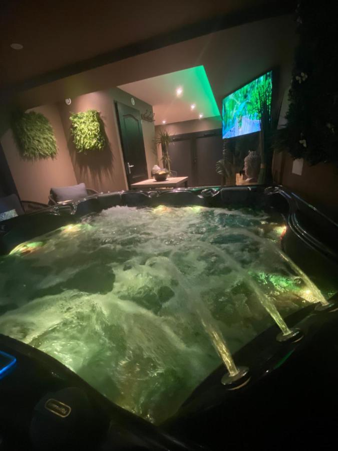 A La Belle Etoile, Le Spa Detente Celeste Loison-sous-Lens Luaran gambar